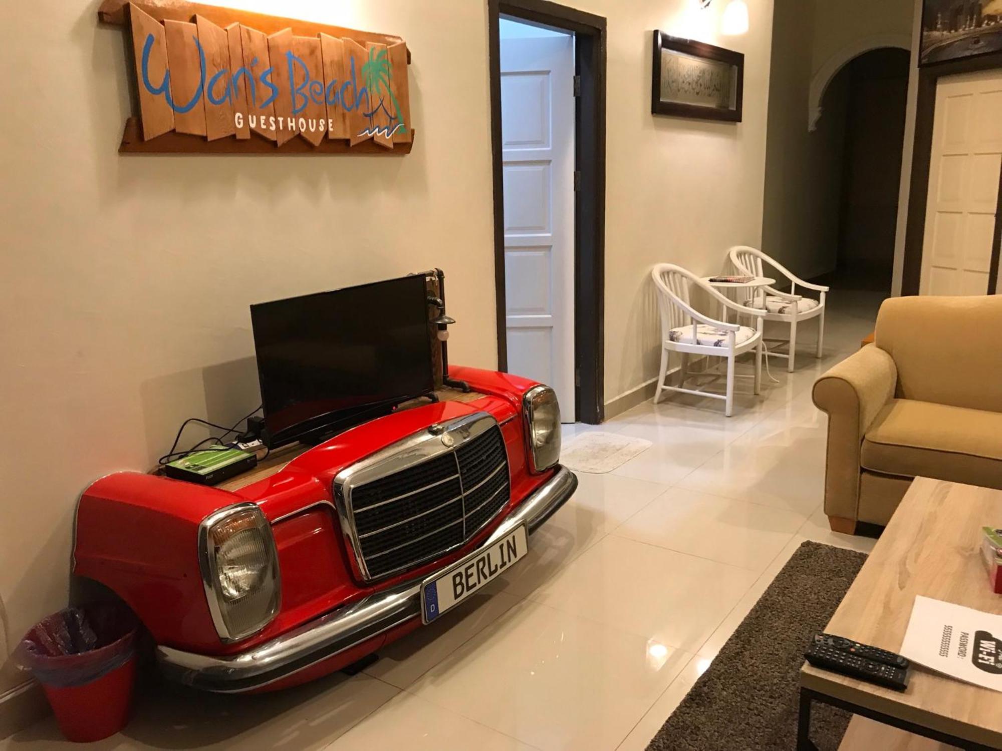 Wan'S Beach Guest House Dungun Bagian luar foto