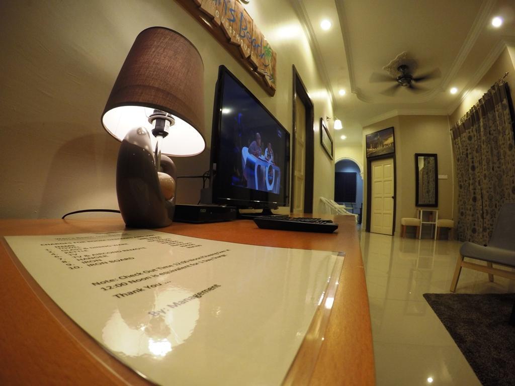 Wan'S Beach Guest House Dungun Ruang foto